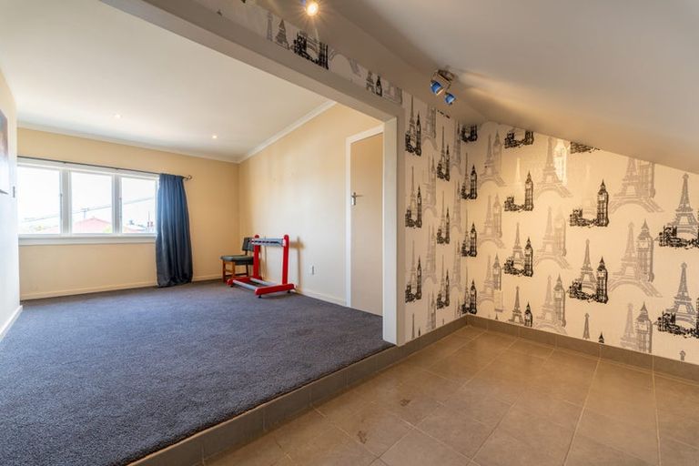 Photo of property in 98 Church Street, Seaview, Timaru, 7910