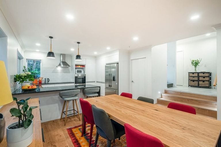 Photo of property in 55 Tui Glen Road, Birkenhead, Auckland, 0626