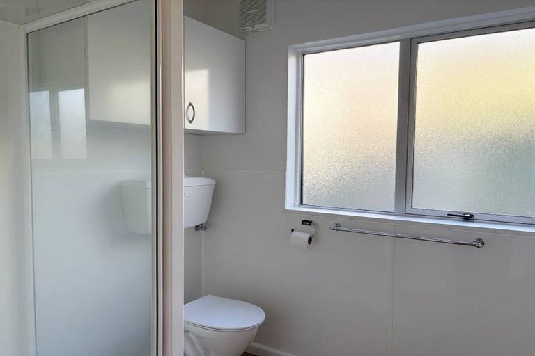 Photo of property in 2/73 Harewood Road, Papanui, Christchurch, 8053