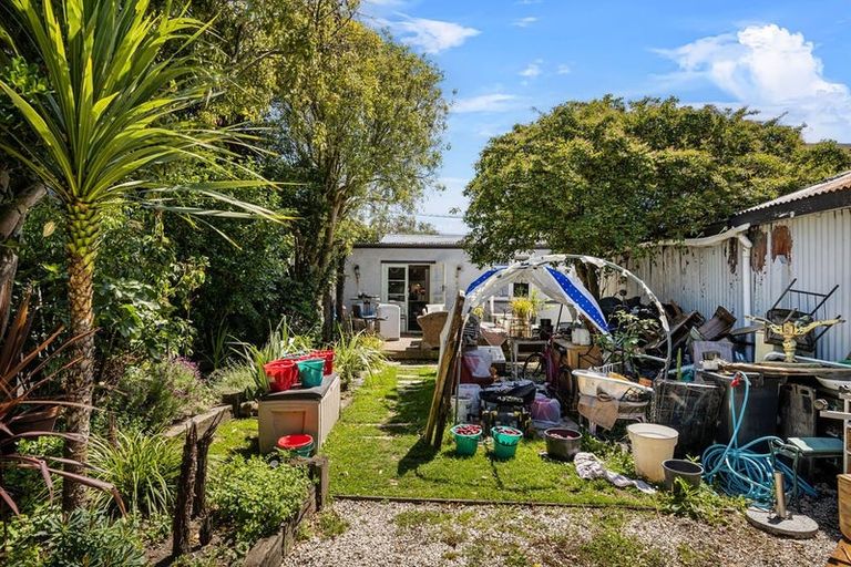 Photo of property in 40 Hargest Crescent, Sydenham, Christchurch, 8023