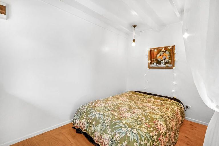 Photo of property in 2b Browns Drive, Waihi Beach, 3611