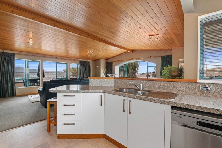 Photo of property in 11 Thelma Place, Lynmore, Rotorua, 3010