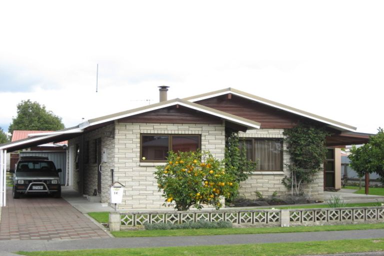 Photo of property in 16 Exeter Crescent, Pirimai, Napier, 4112