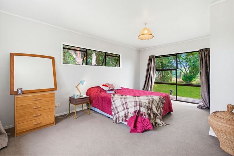 Photo of property in 140 Craig Road, Pollok, Waiuku, 2683