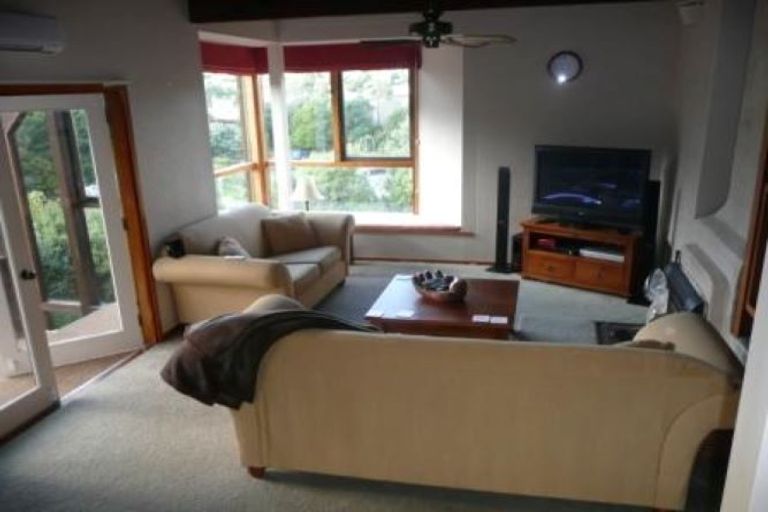 Photo of property in 6a Woodford Way, Crofton Downs, Wellington, 6035