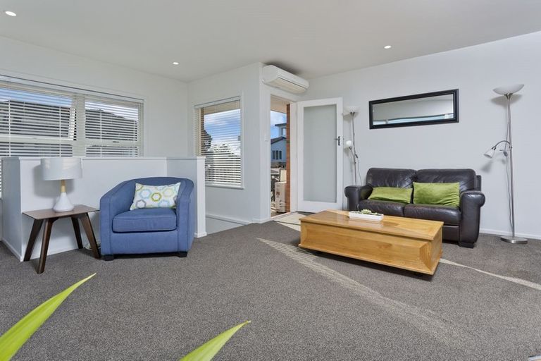 Photo of property in 1/27 Walter Street, Hauraki, Auckland, 0622