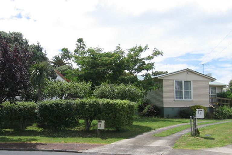 Photo of property in 17 Kotahi Road, Mount Wellington, Auckland, 1062