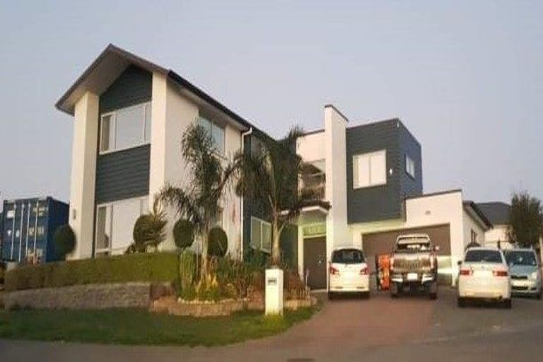 Photo of property in 45 Dawood Place, The Gardens, Auckland, 2105