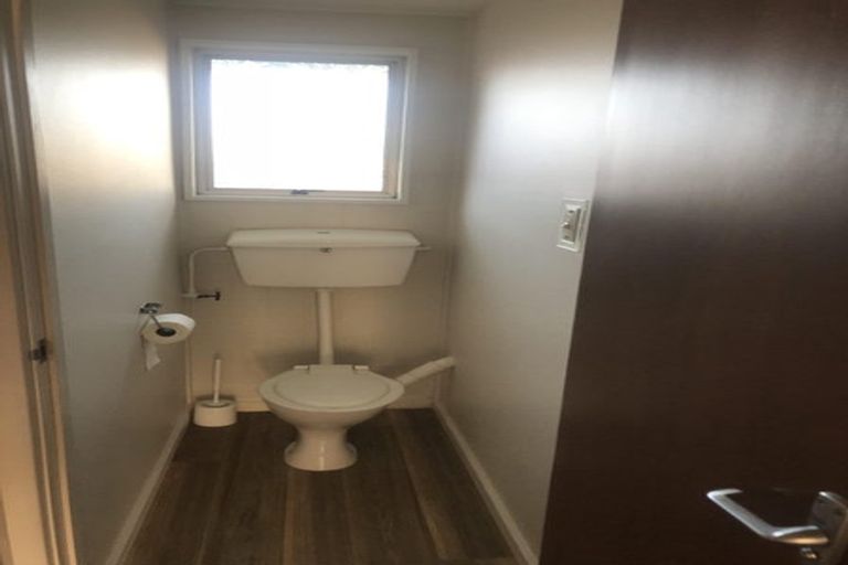 Photo of property in 2/18 Hardy Street, New Brighton, Christchurch, 8061