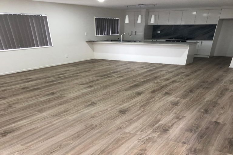 Photo of property in 466a Massey Road, Mangere East, Auckland, 2024