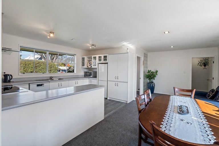 Photo of property in 58a Lancewood Drive, Halswell, Christchurch, 8025