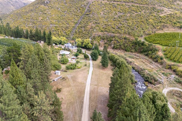 Photo of property in 379 Strode Road, Earnscleugh, Alexandra, 9391