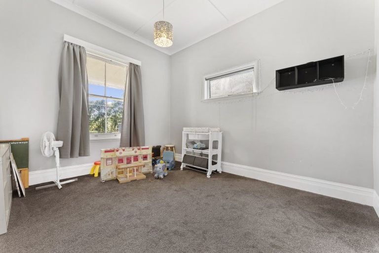 Photo of property in 226 Mangahao Road, Shannon, Palmerston North, 4474