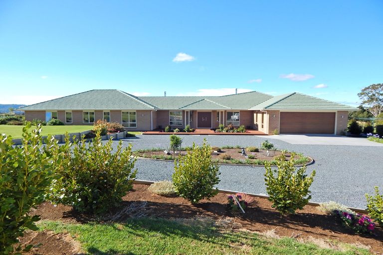 Photo of property in 415 Te Ahu Ahu Road, Waimate North, Kaikohe, 0472