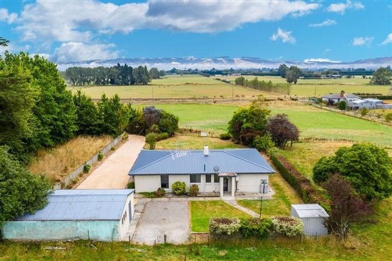 Photo of property in 229 Gladstone Road South, East Taieri, Mosgiel, 9092