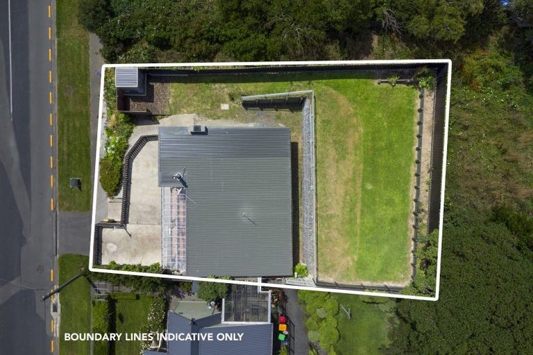 Photo of property in 3 Harrington Street, Port Chalmers, 9023