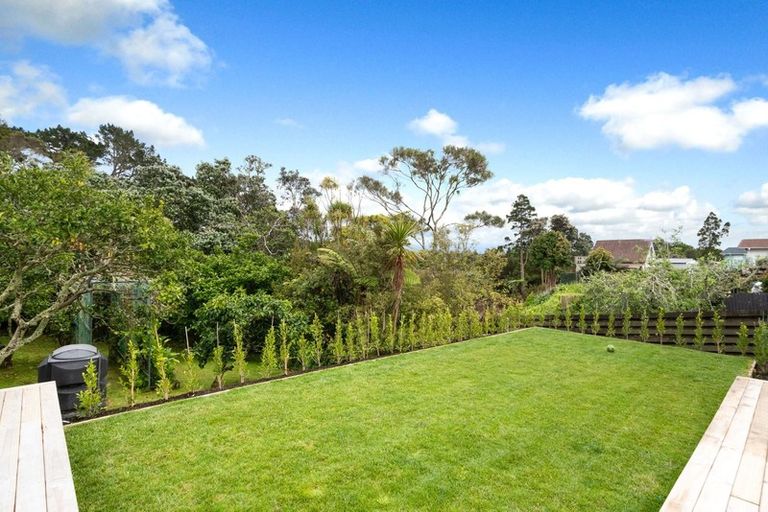 Property details for 182 Kauri Road, Whenuapai, Auckland, 0618