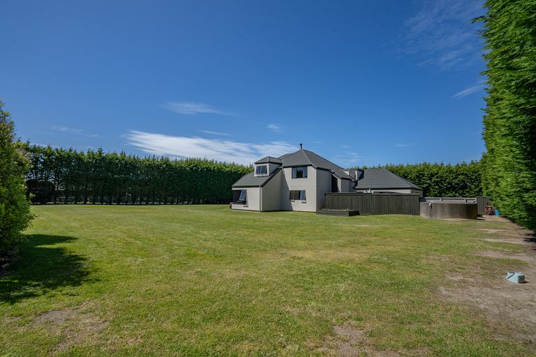 Photo of property in 5 Raeburn Avenue, Otatara, Invercargill, 9879