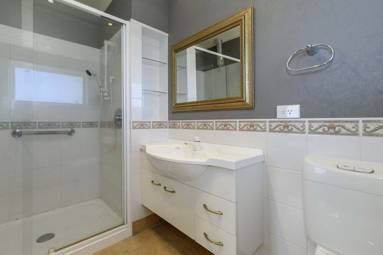 Photo of property in 529a Otumoetai Road, Matua, Tauranga, 3110