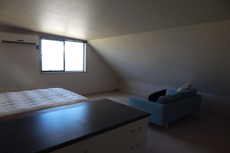 Photo of property in 2/175 East Coast Road, Castor Bay, Auckland, 0620