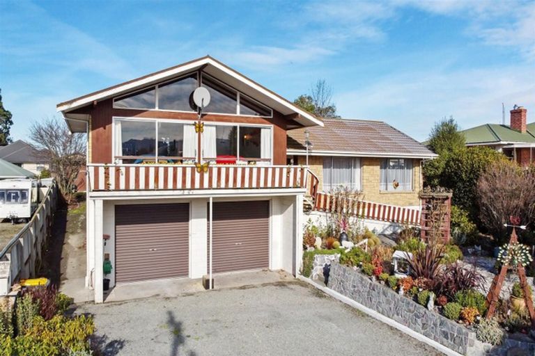 Photo of property in 11 Exeter Street, Waimate, 7924