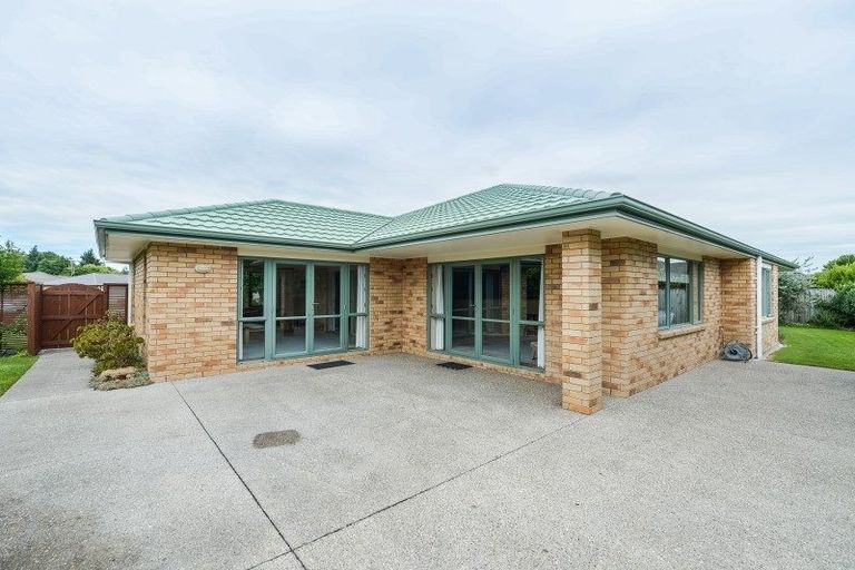 Photo of property in 26 Milbrook Place, Chartwell, Hamilton, 3210