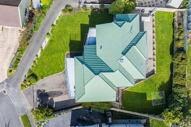 Photo of property in 12 Bowsprit Way, Whitby, Porirua, 5024