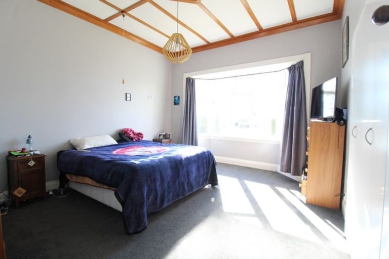 Photo of property in 39 Home Street, Winton, 9720