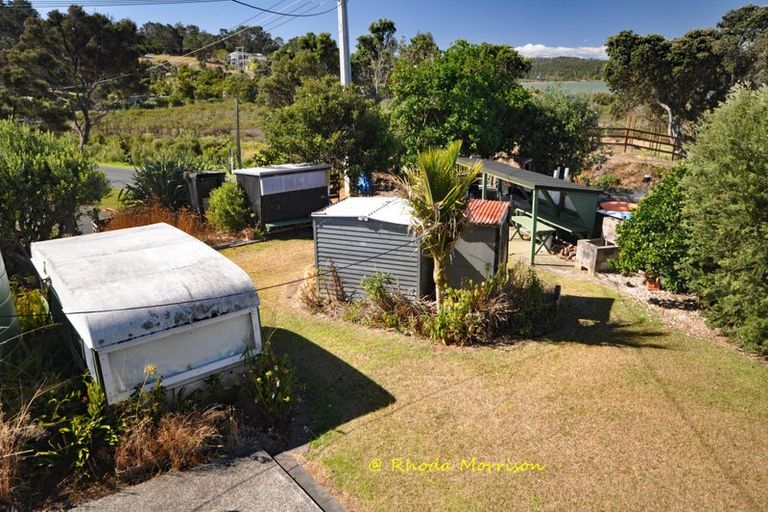 Photo of property in 1 Sandy Beach Road, Tinopai, 0593