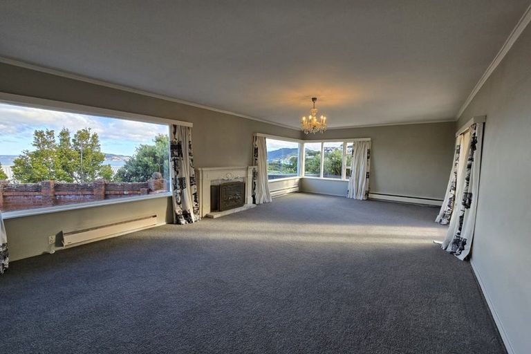 Photo of property in 16 Harbour Park Terrace, Khandallah, Wellington, 6035