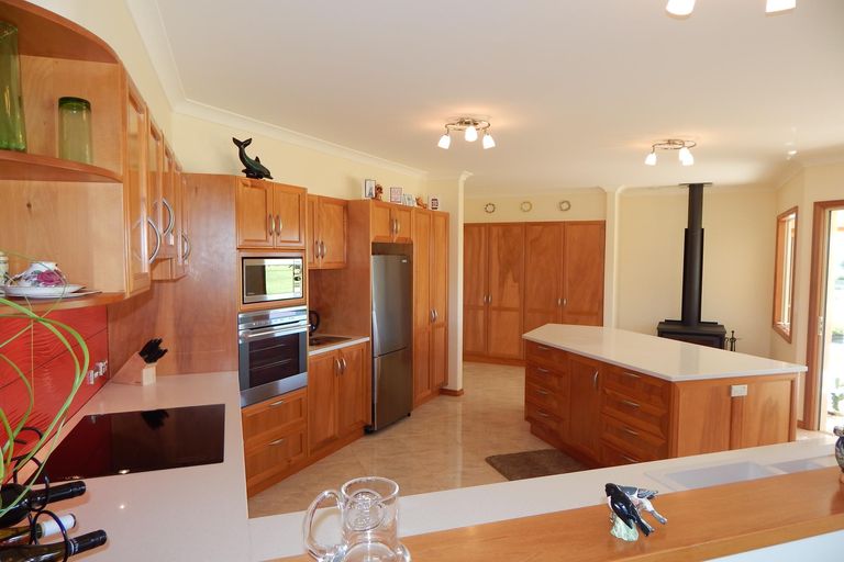 Photo of property in 415 Te Ahu Ahu Road, Waimate North, Kaikohe, 0472