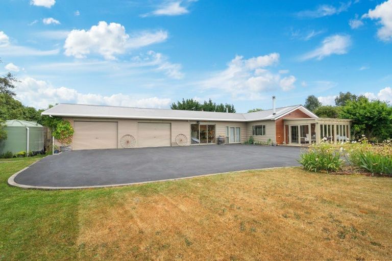 Photo of property in 308 Fabians Road, Morison Bush, Greytown, 5794