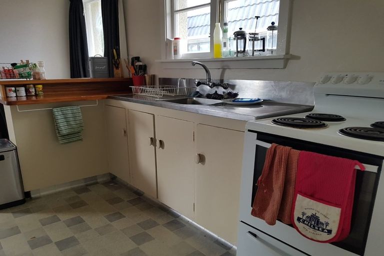 Photo of property in 1/11 Mclellan Place, Ilam, Christchurch, 8041