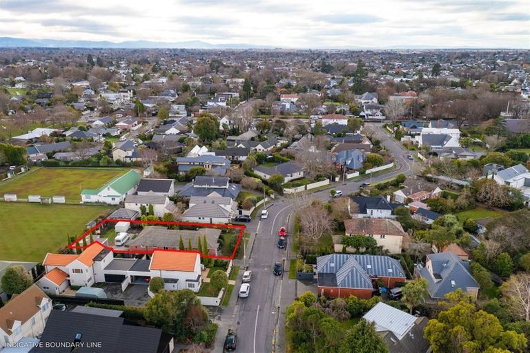 Photo of property in 22 Makora Street, Fendalton, Christchurch, 8041