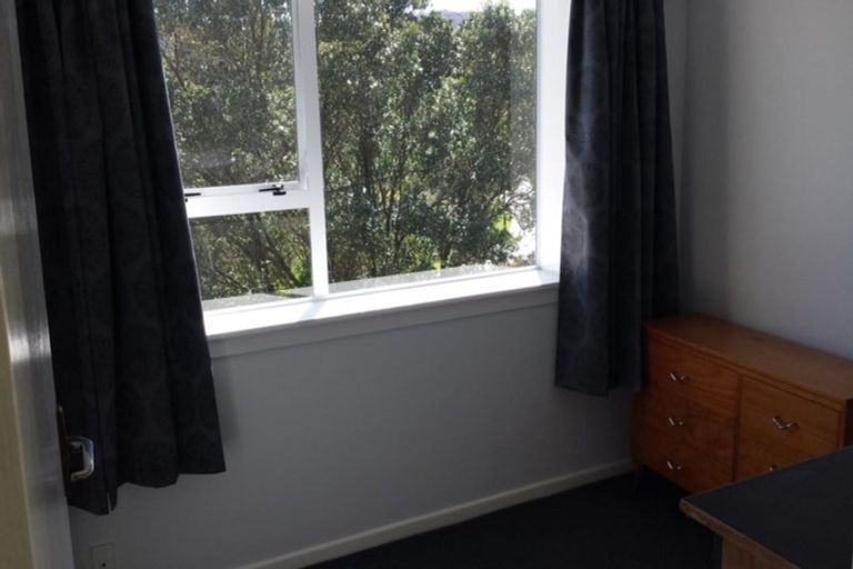 Photo of property in 3/132 Curtis Street, Northland, Wellington, 6012