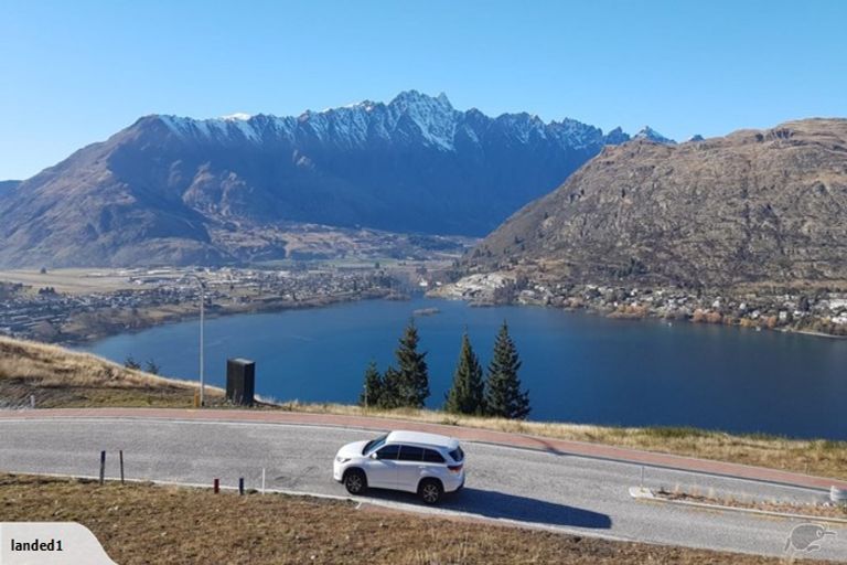 Photo of property in 8 Florence Close, Queenstown Hill, Queenstown, 9300