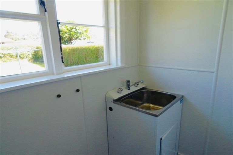 Photo of property in 68a Brooklands Road, Brooklands, New Plymouth, 4310