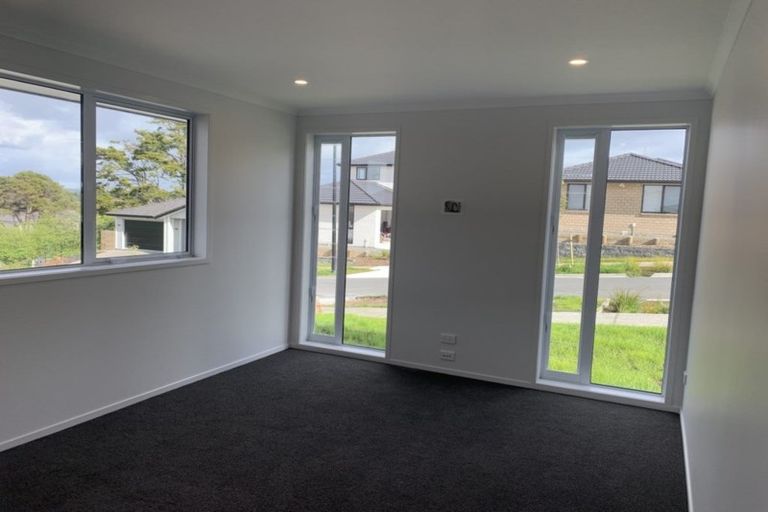 Photo of property in 6 Magnum Drive, Kumeu, 0810