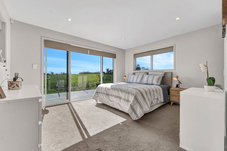 Photo of property in 15a Goble Road, Clarks Beach, Pukekohe, 2679