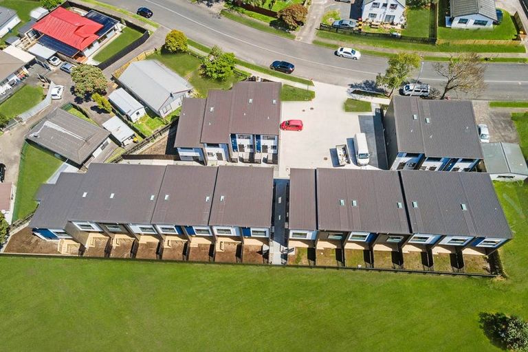 Photo of property in 11/17 Barneys Farm Road, Clendon Park, Auckland, 2103