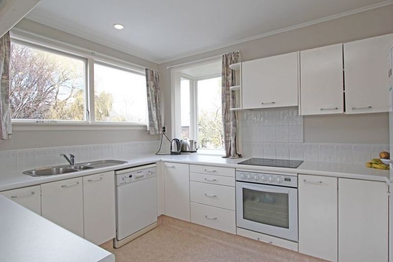 Photo of property in 65 Parkstone Avenue, Ilam, Christchurch, 8041