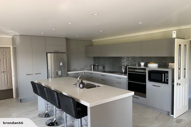 Photo of property in 131 Hull Road, Waiuku, 2682