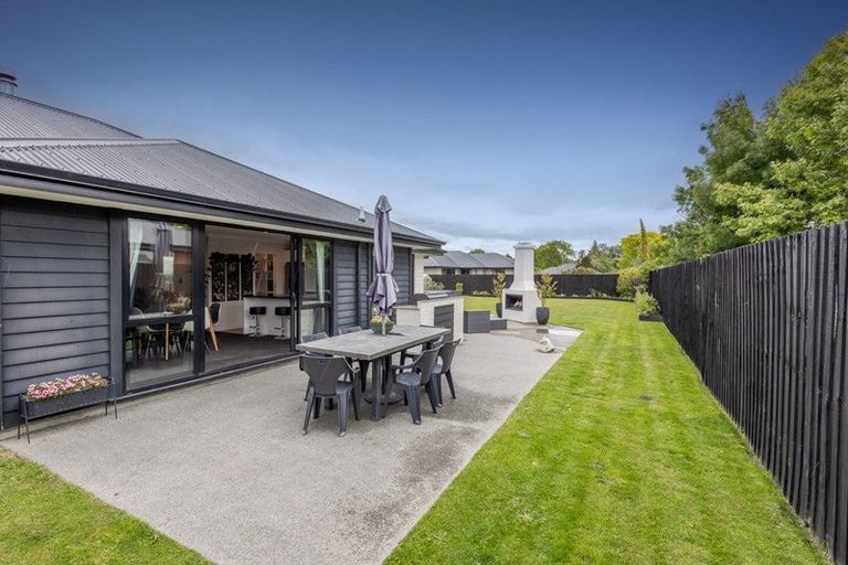 Photo of property in 10 Walter Place, Kirwee, Darfield, 7571