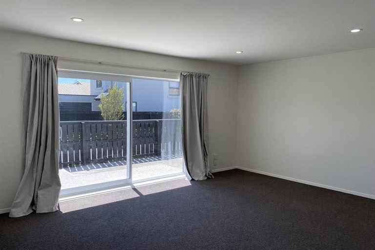 Photo of property in 2/230 Springfield Road, St Albans, Christchurch, 8014
