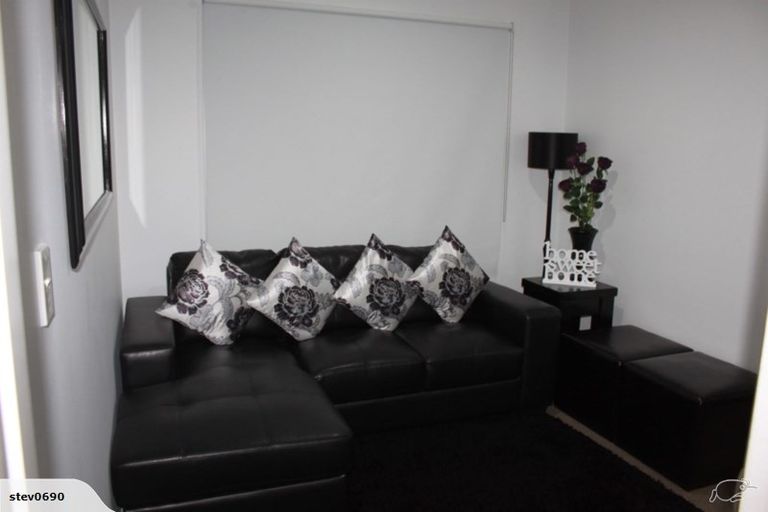 Photo of property in 2/46 Hollyford Avenue, Bryndwr, Christchurch, 8053