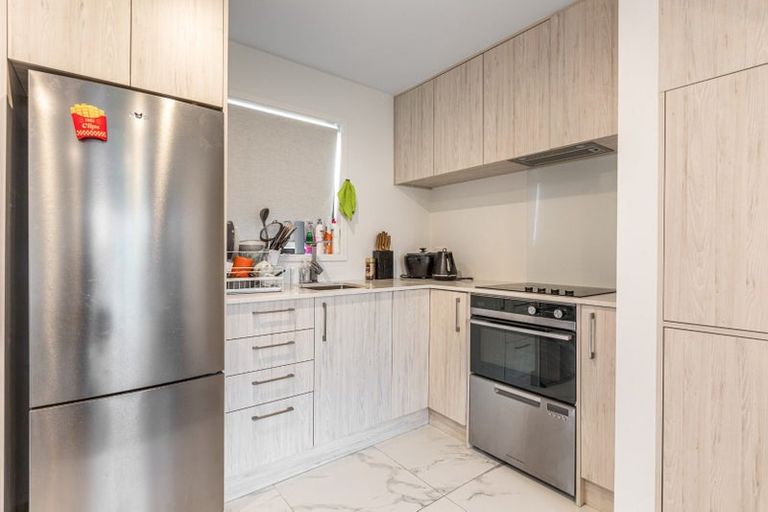 Photo of property in 5/41 Kervil Avenue, Te Atatu Peninsula, Auckland, 0610