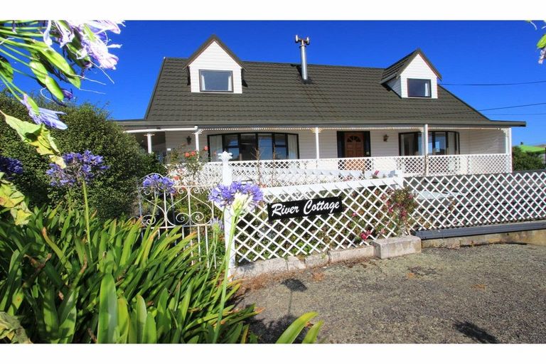 Photo of property in 1 Henry Street, Blenheim, 7201