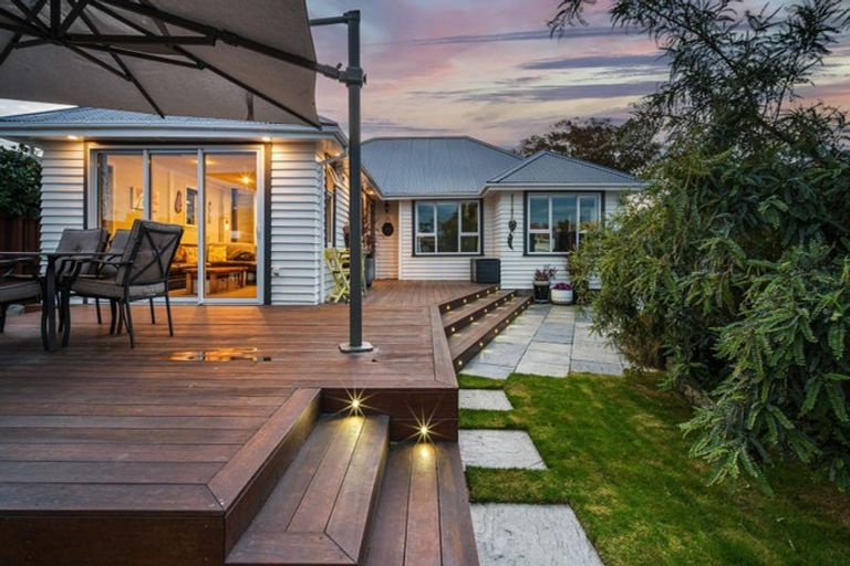 Photo of property in 137 Harris Crescent, Papanui, Christchurch, 8053