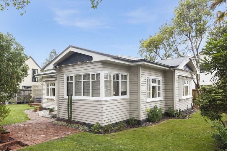 Photo of property in 74 Brockworth Place, Riccarton, Christchurch, 8011