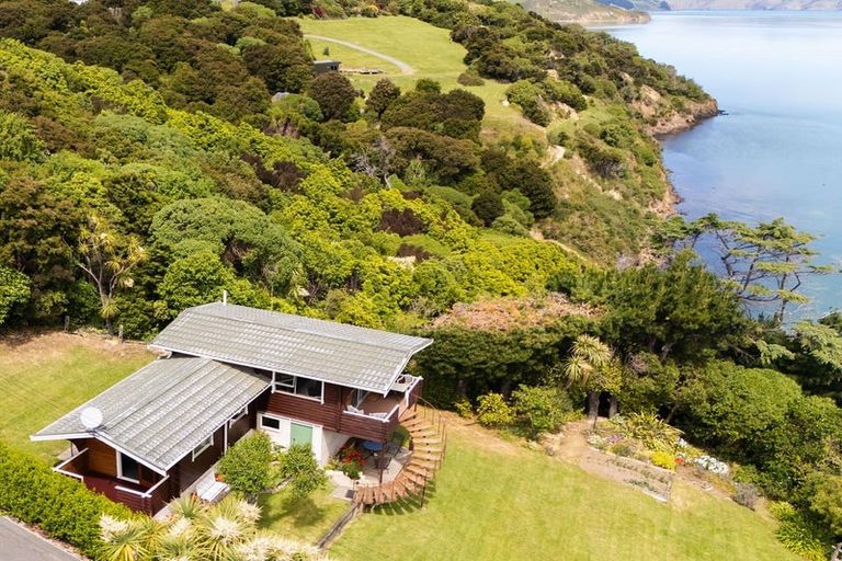 Photo of property in 46 Bayview Crescent, Duvauchelle, 7581